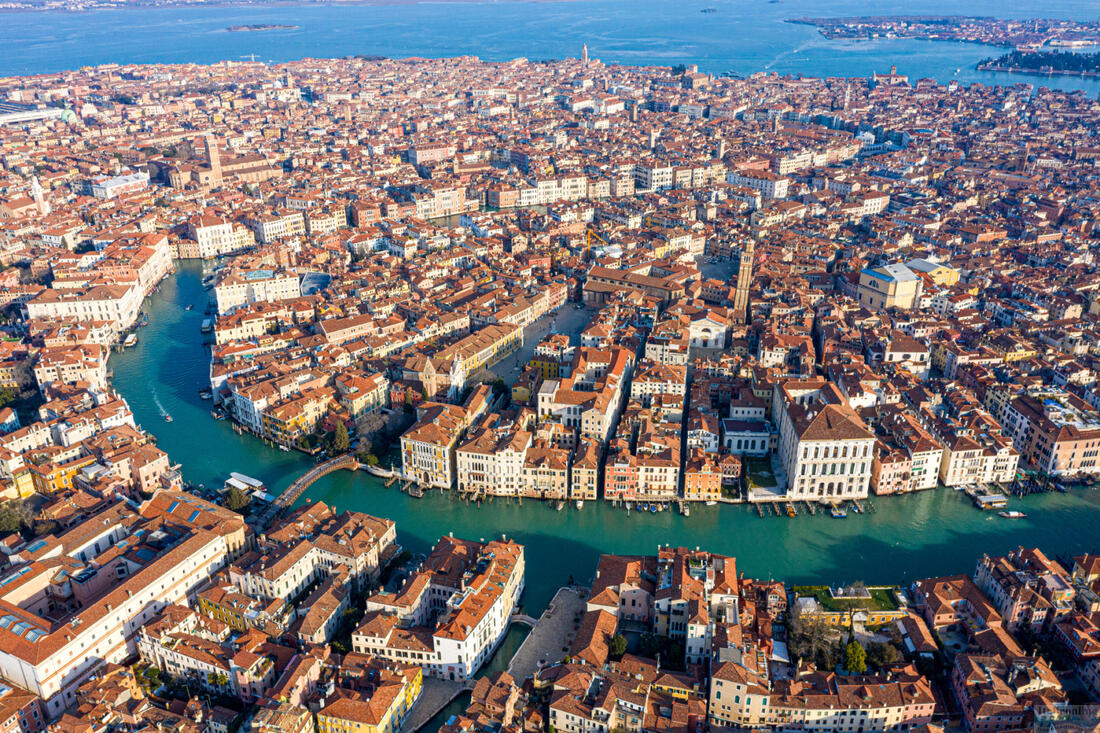 Widok z lotu ptaka na Canal Grande