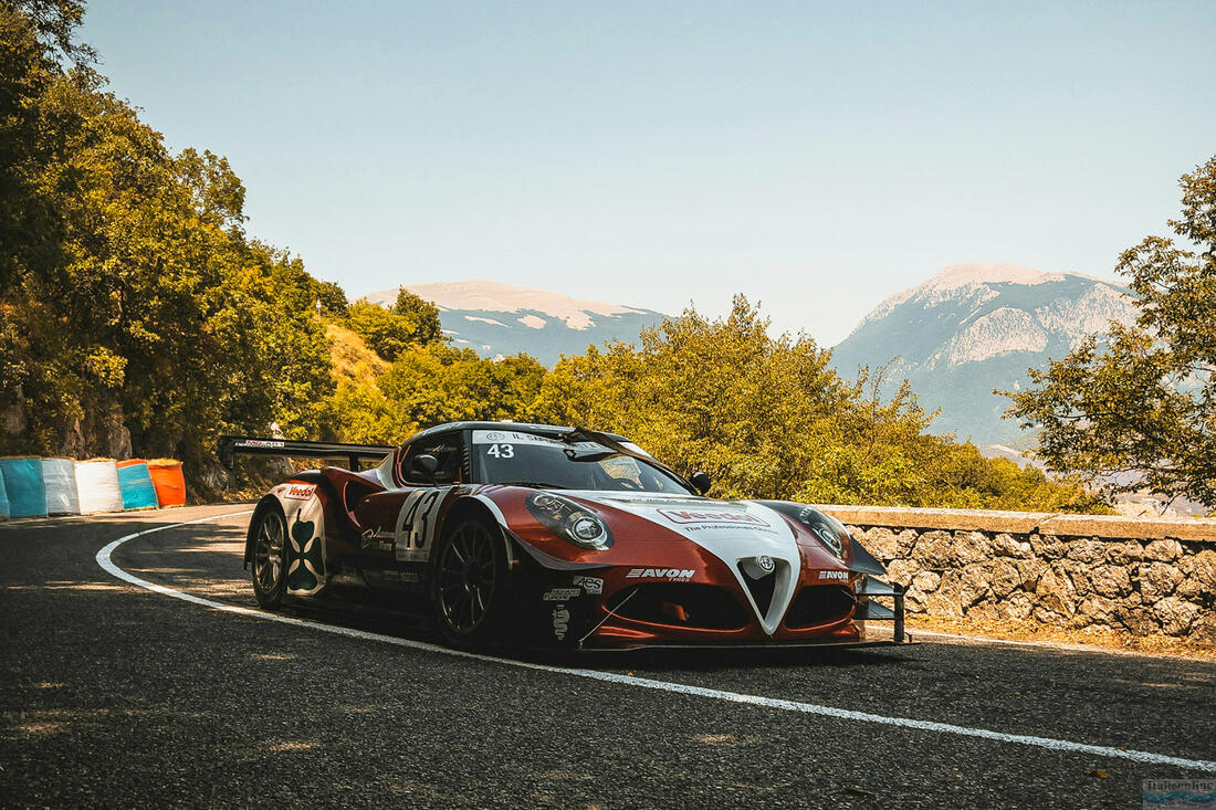 Alfa Romeo 4C, Morano Calabro, Włochy