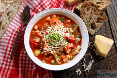 Włoska zupa minestrone