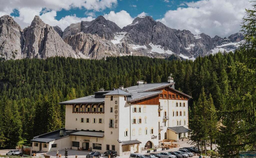 Hotel B&B Passo Tre Croci Cortina