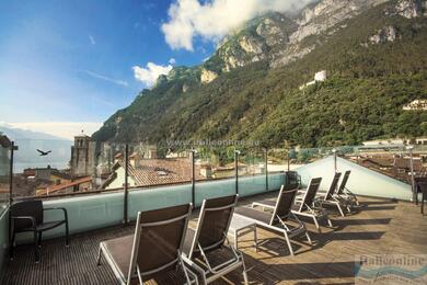 Hotel Antico Borgo Riva del Garda