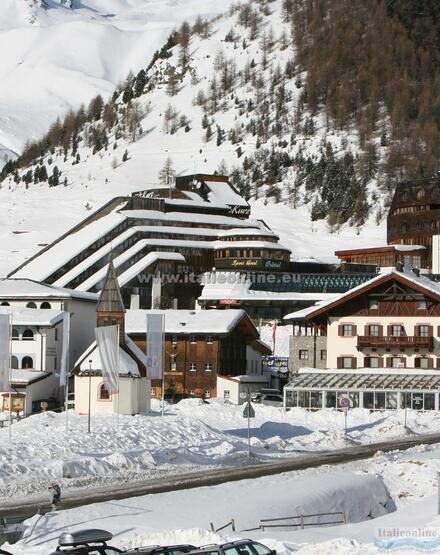 Blu Hotels Senales Zirm Cristal SKI Senales