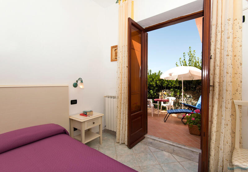 Hotel Aragonese